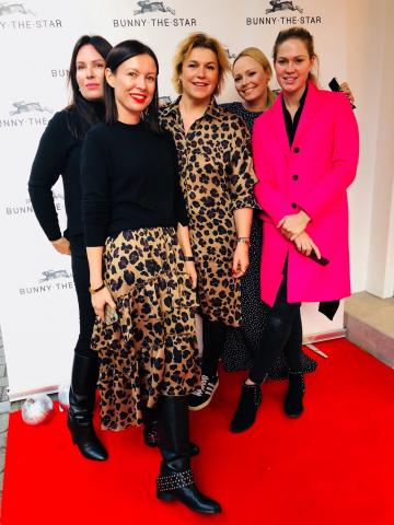 Zosia Ślotała wraz z właścicielkami marki BUNNY THE STAR - Agnieszką Zaborowską i Magdaleną Krauze podczas spotkania prasowego_25.10.2018