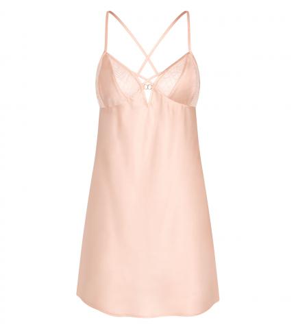 TRIUMPH_A Weekend to Remember_Halka_Porcelain_150 zł