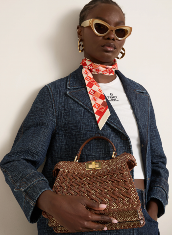 BREUNINGER.COM_FENDI_Torebka PEEKABOO ISEEU_21 160 zł_1