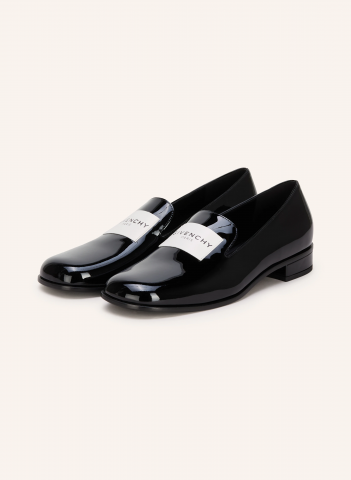 BREUNINGER.COM_GIVENCHY_Pantofle lakierkowane TUX_3 600 zł