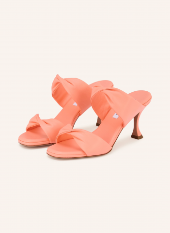 BREUNINGER.COM_AQUAZZURA_Klapki typu mules TWIST_2 860 zł