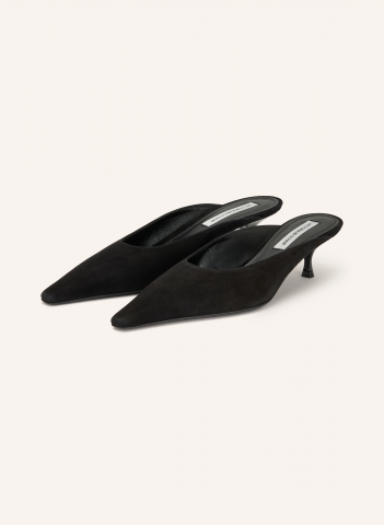 BREUNINGER.COM_VICTORIA BECKHAM_Klapki mule_2 769 zł